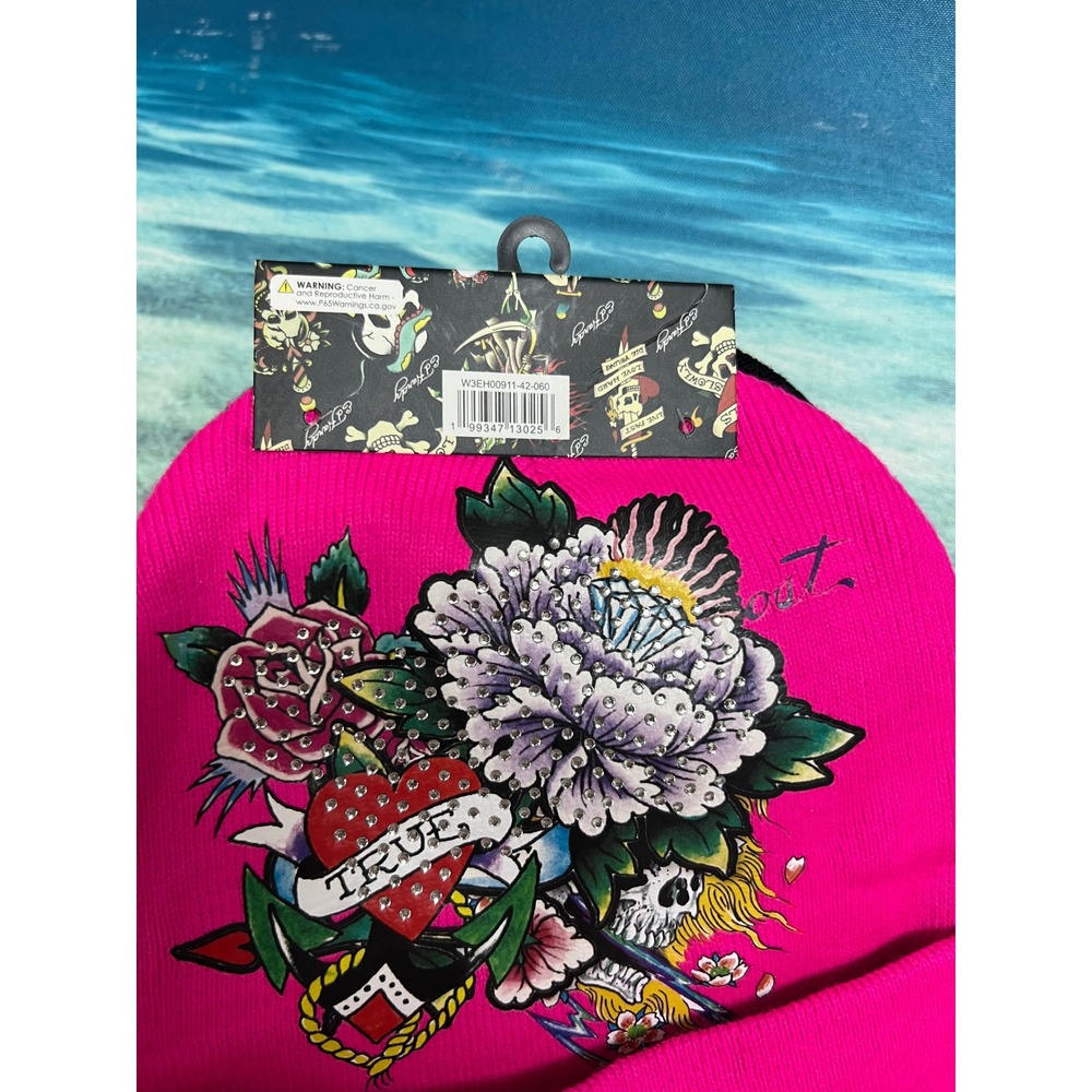 🎁Ed Hardy 2 Pack Beanies Black Pink Love Kills Slowly Rhinestone Hats - Picture 8 of 8